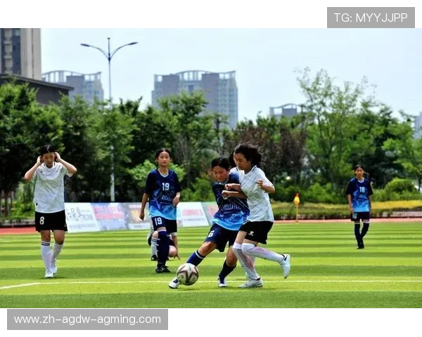 足球青训营如何点燃少年球场激情